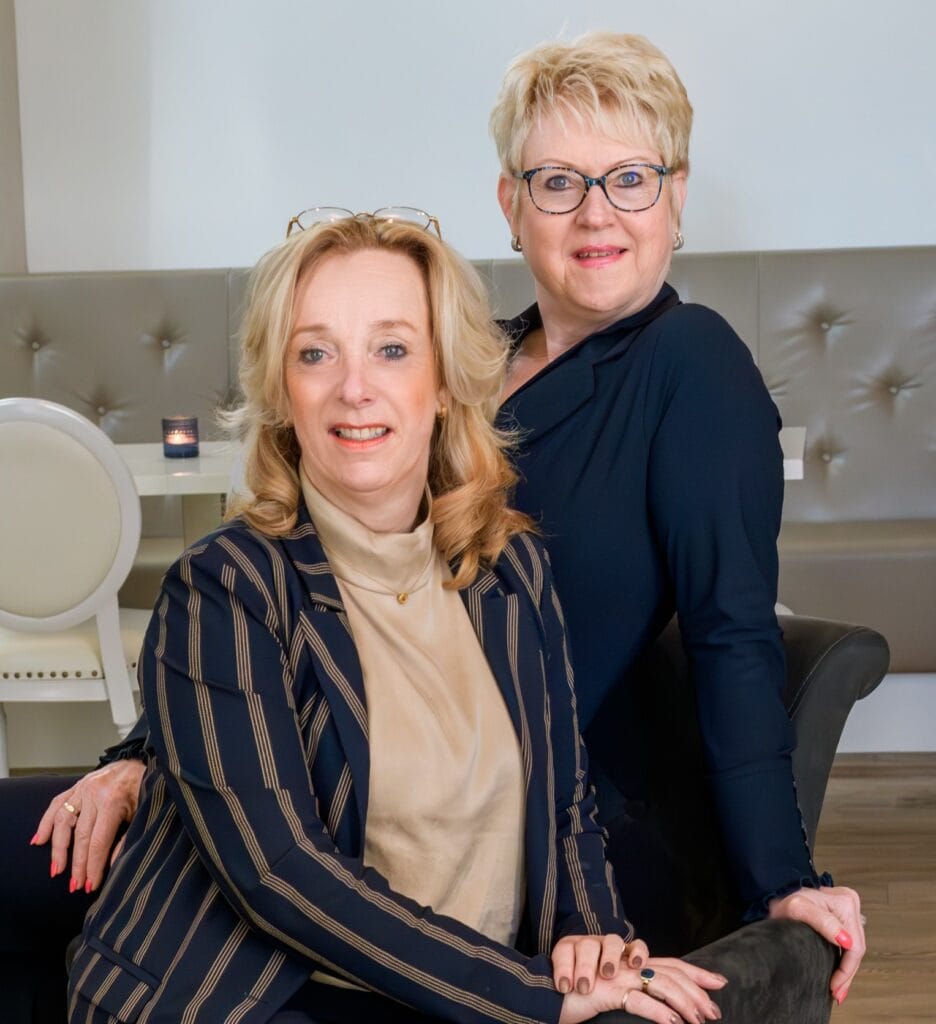 Wat wij voor je verzorgen 1 Joyce en Fransisca uitvaartonderneming Rita Feld